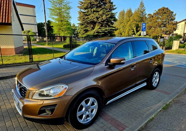 Volvo XC 60 cena 44700 przebieg: 257000, rok produkcji 2010 z Brodnica małe 667